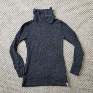 Kavu sweater